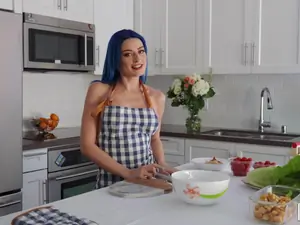 Girls Gone Pink - Jewelz Sexy Kitchen - 04/13/2020