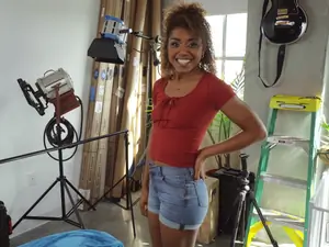 I Know That Girl - Cum For The Camera - 09/14/2020