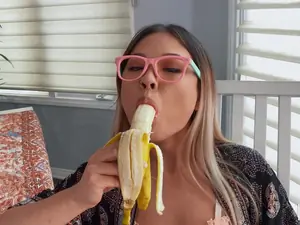 I Know That Girl - Pussy Persuasion - 11/01/2020