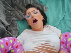 I Know That Girl - Dirty Panty Fucker - 11/28/2020