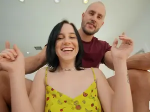 Don't Break Me - Tiny Spinner Gets Big Dick - 01/30/2021