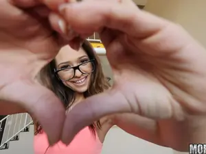 Don't Break Me - Tiny Latina Deepthroats the D - 02/05/2016