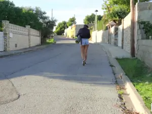 Public Pickups - Excuse Me, You Dropped Your Huge Dildo! - 03/22/2021