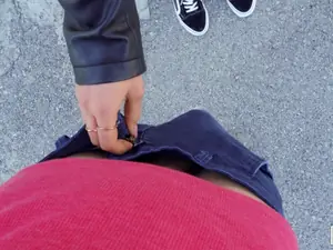 Public Pickups - Excuse Me, You Dropped Your Huge Dildo! - 03/22/2021