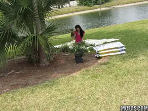 Latina Sex Tapes - A Lesson In Photosynthesex - 08/01/2011