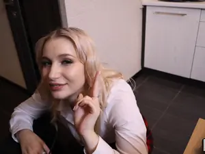 Stranded Teens - Ditched Then Dicked - 06/26/2021