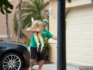 Pervs On Patrol - Sexy St.Patty's Surprise - 03/24/2016