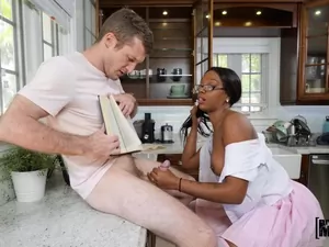 I Know That Girl - Study Butt - 08/22/2021