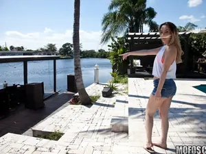 I Know That Girl - Cutie's Moving Day Quickie - 03/27/2016