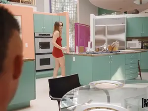 I Know That Girl - Fucking Her Sister's Boyfriend! - 11/03/2021