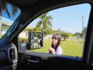 Pervs On Patrol - Deliveryman Gives Client a Big Tip - 11/30/2021