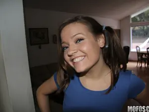 I Know That Girl - A Surprise That Sucks! - 08/31/2011