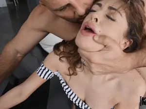 Don't Break Me - Tiny Babe Puts Her Flexibility to the Test - 03/30/2022