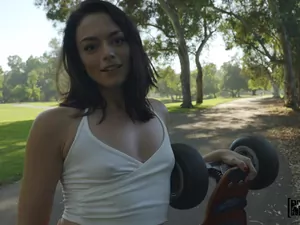 Public Pickups - Sweaty Babe Likes to Cool Down with a Cock - 05/24/2022