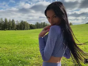 Lets Try Anal - Sexy Jogger Loves Anal - 05/27/2022