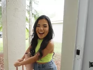 Pervs On Patrol - Hot Roommate Gets the Full Tour - 08/23/2022