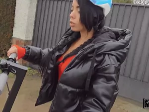 Public Pickups - Sexy Scooter - 08/26/2022