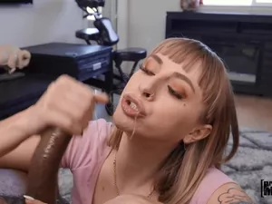 Stranded Teens - She Needs the Keys and the Cock - 08/29/2022