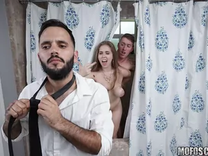 I Know That Girl - Trimmed Housewife Blows Stepson - 08/22/2016