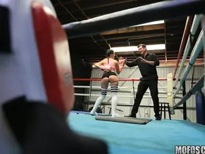Pervs On Patrol - Boxing Brunette Fucks in the Ring - 08/23/2016