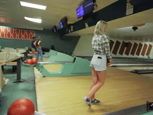 Let's Post It - The Bowling Alley goes Crazy - 11/18/2022