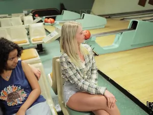 Let's Post It - The Bowling Alley goes Crazy - 11/18/2022