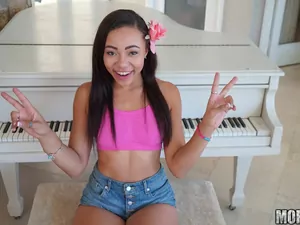 Latina Sex Tapes - Giggly Latina in Piledriver - 09/14/2016