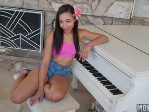 Latina Sex Tapes - Giggly Latina in Piledriver - 09/14/2016