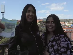 Public Pickups - An Offer for Lesbian Wives - 12/18/2022