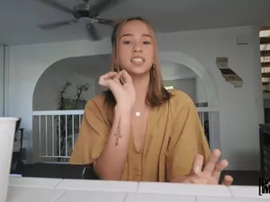 I Know That Girl - Video Favor Goes Too Far - 12/24/2022