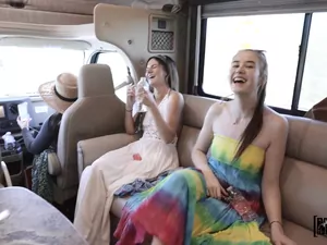 Let's Post It - Music Festival Road Trip - 03/30/2023