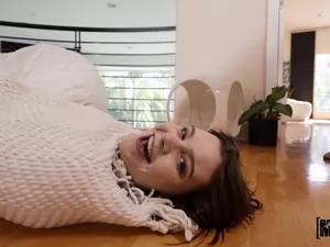 Don't Break Me - Tiny Adrianna Needs a Tall Man - 06/19/2023