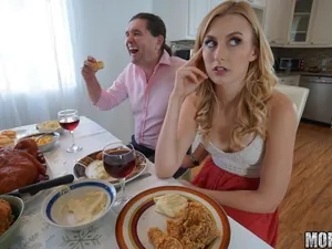 Share My BF - Alexa and Valentina Give Deepthroat BJ - 11/24/2016