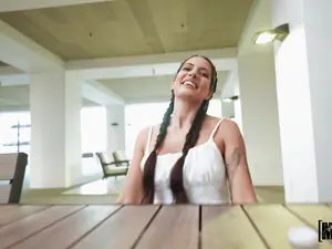 I Know That Girl - Influencer Coco Is a Baddie - 12/21/2023