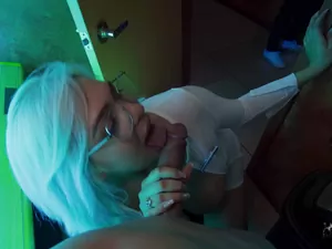 Let's Post It - Tanning Salon Titties - 03/17/2024