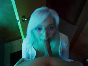 Let's Post It - Tanning Salon Titties - 03/17/2024