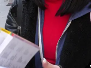 Public Pickups - Naughty Tourist Sucks Dick for Cash - 12/21/2016