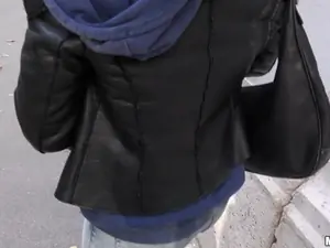 Public Pickups - Naughty Tourist Sucks Dick for Cash - 12/21/2016