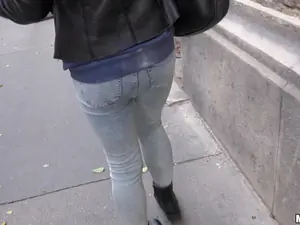 Public Pickups - Naughty Tourist Sucks Dick for Cash - 12/21/2016
