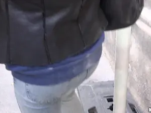 Public Pickups - Naughty Tourist Sucks Dick for Cash - 12/21/2016