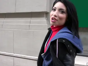 Public Pickups - Naughty Tourist Sucks Dick for Cash - 12/21/2016