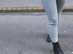 Public Pickups - Naughty Tourist Sucks Dick for Cash - 12/21/2016