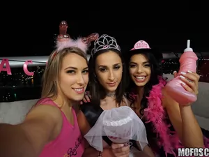 Share My BF - Bachelorette Party Threesome - 12/29/2016