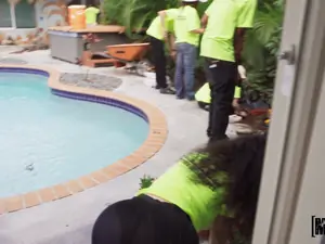 Let's Post It - Yard Workers - 05/07/2024