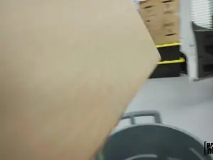 Let's Post It - Warehouse Game of Hide the Package - 06/07/2024