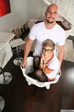 Don't Break Me - Pierced Nipples On Teen Spinner - 01/09/2017