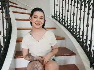 Don't Break Me - Tiny Lily Loves Being Lifted - 09/19/2024