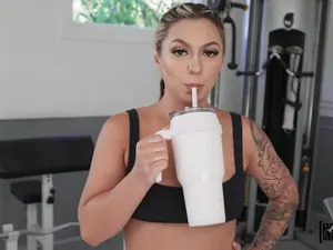 I Know That Girl - Roommate Workout Assistance - 10/09/2024