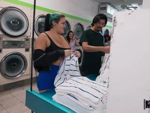 He's Got Rizz - Local Laundromat - 11/06/2024
