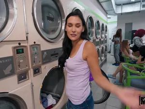 He's Got Rizz - Local Laundromat - 11/06/2024